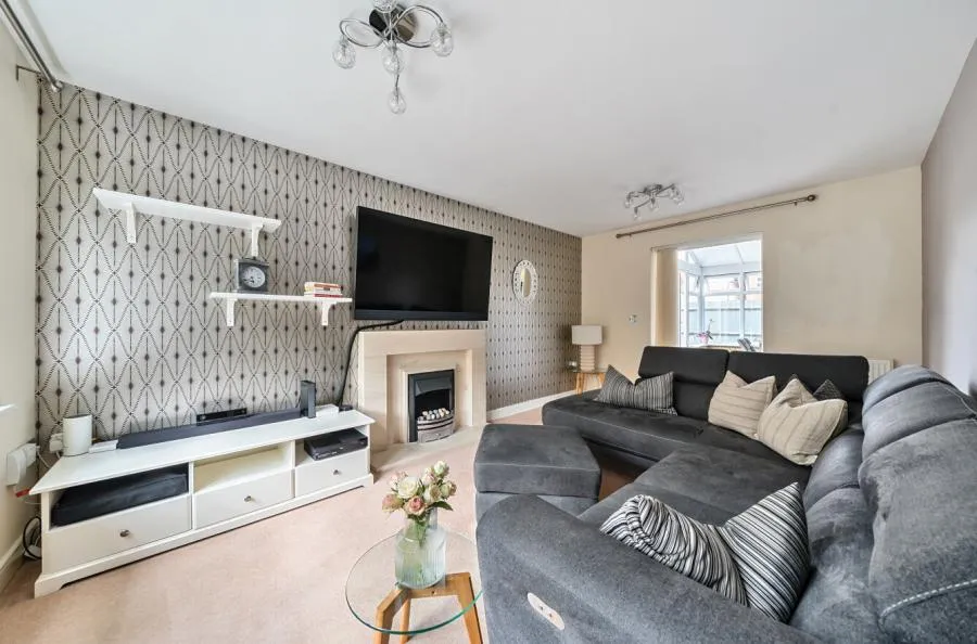 Agnes Silverside Close, Colchester, CO2, photo 2