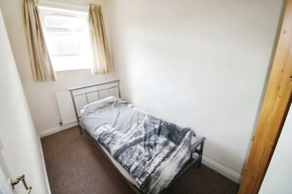Springvale Road, Sheffield, South Yorkshire, S10, photo 6