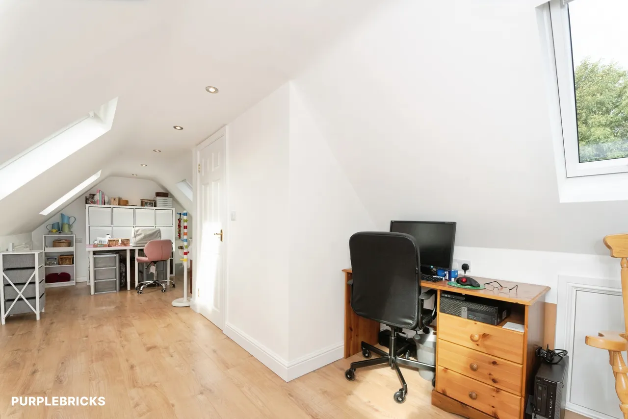Woodcutters Mews, Swindon, SN25, photo 17