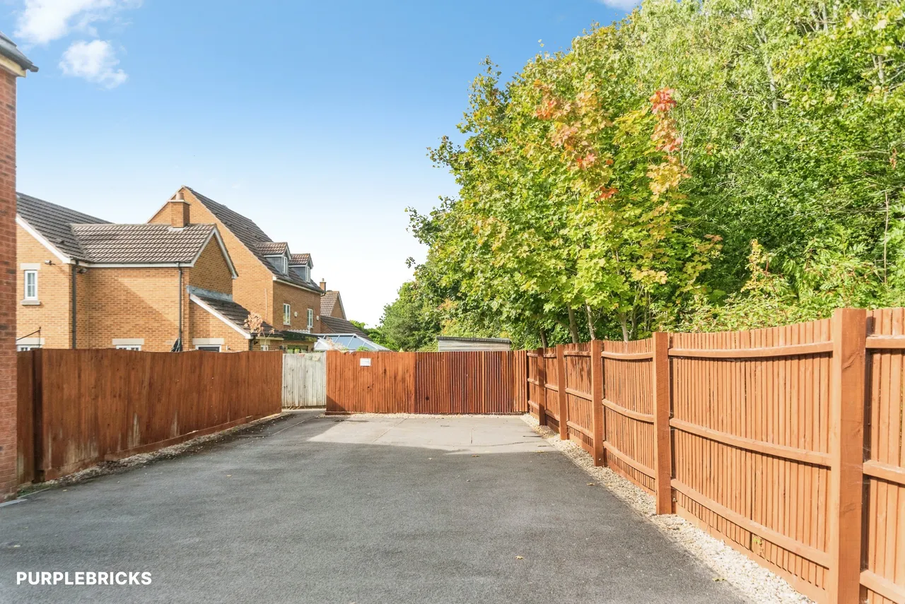 Woodcutters Mews, Swindon, SN25, photo 22