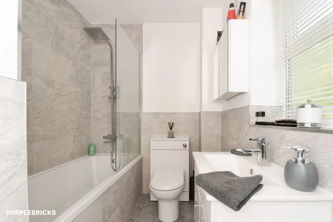 Woodcutters Mews, Swindon, SN25, photo 14