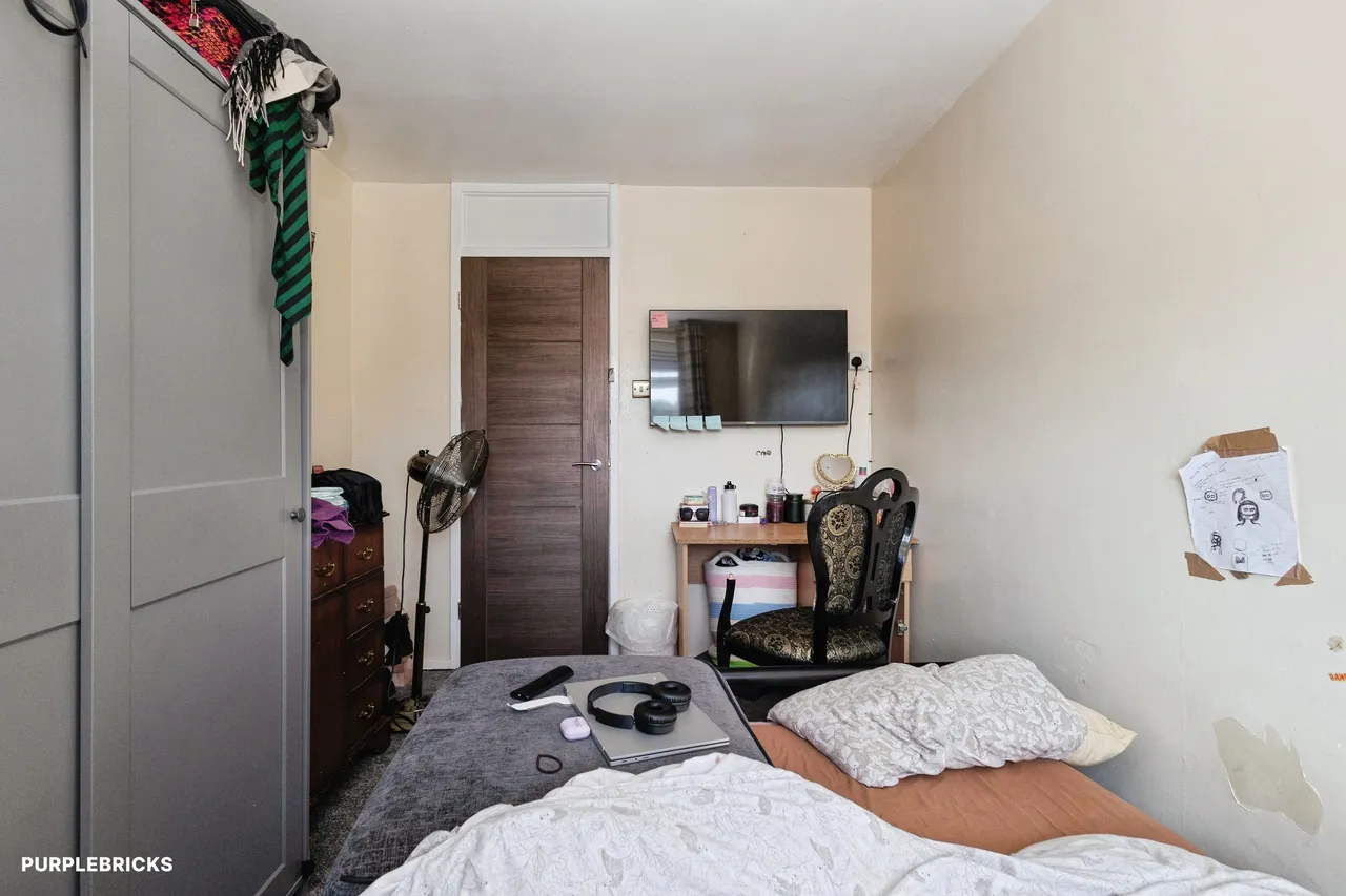 Lingdale Walk, Manchester, M40, photo 18