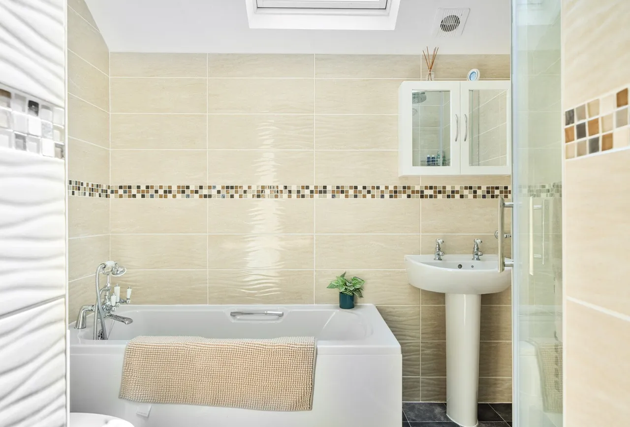 Garnet Street, Bristol, BS3 3JN, photo 2