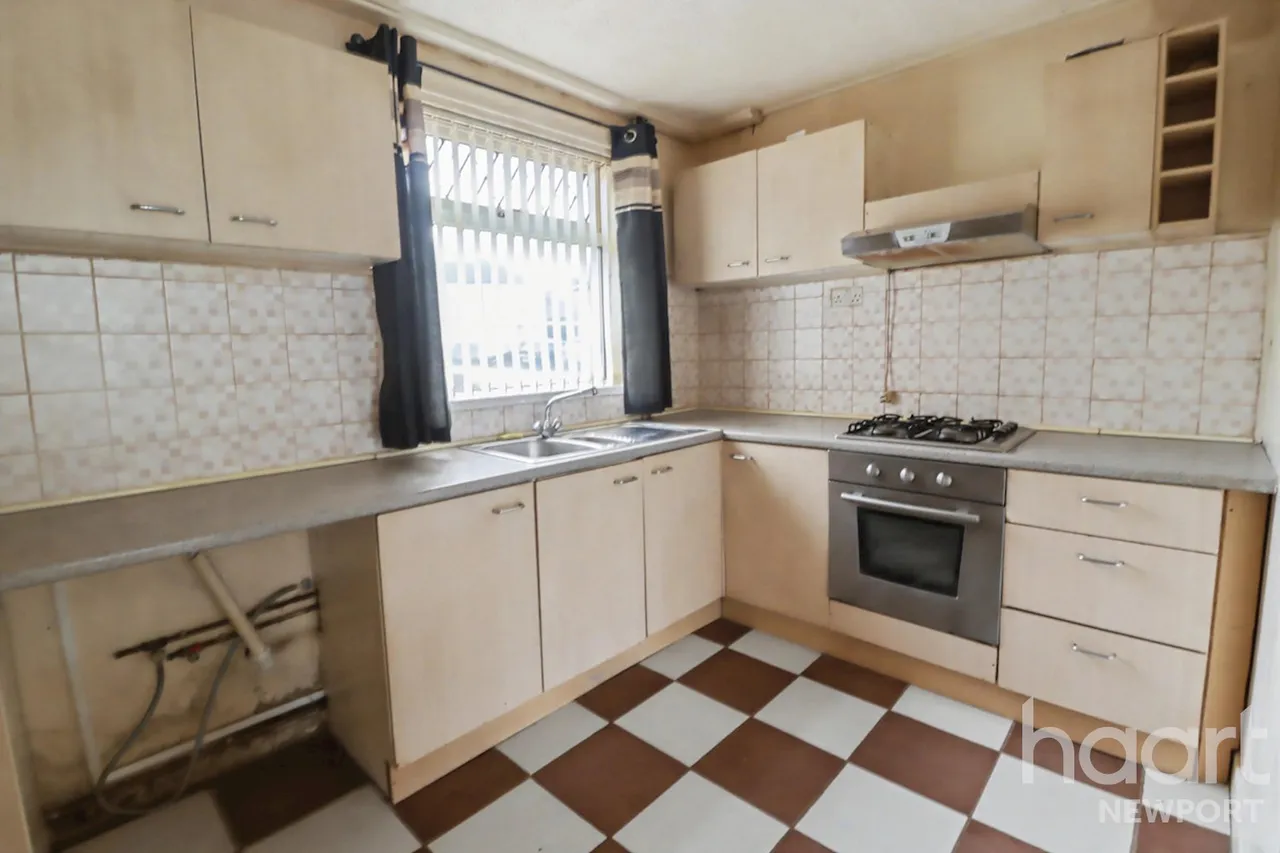 Ashley Road, Newport, NP19, photo 4