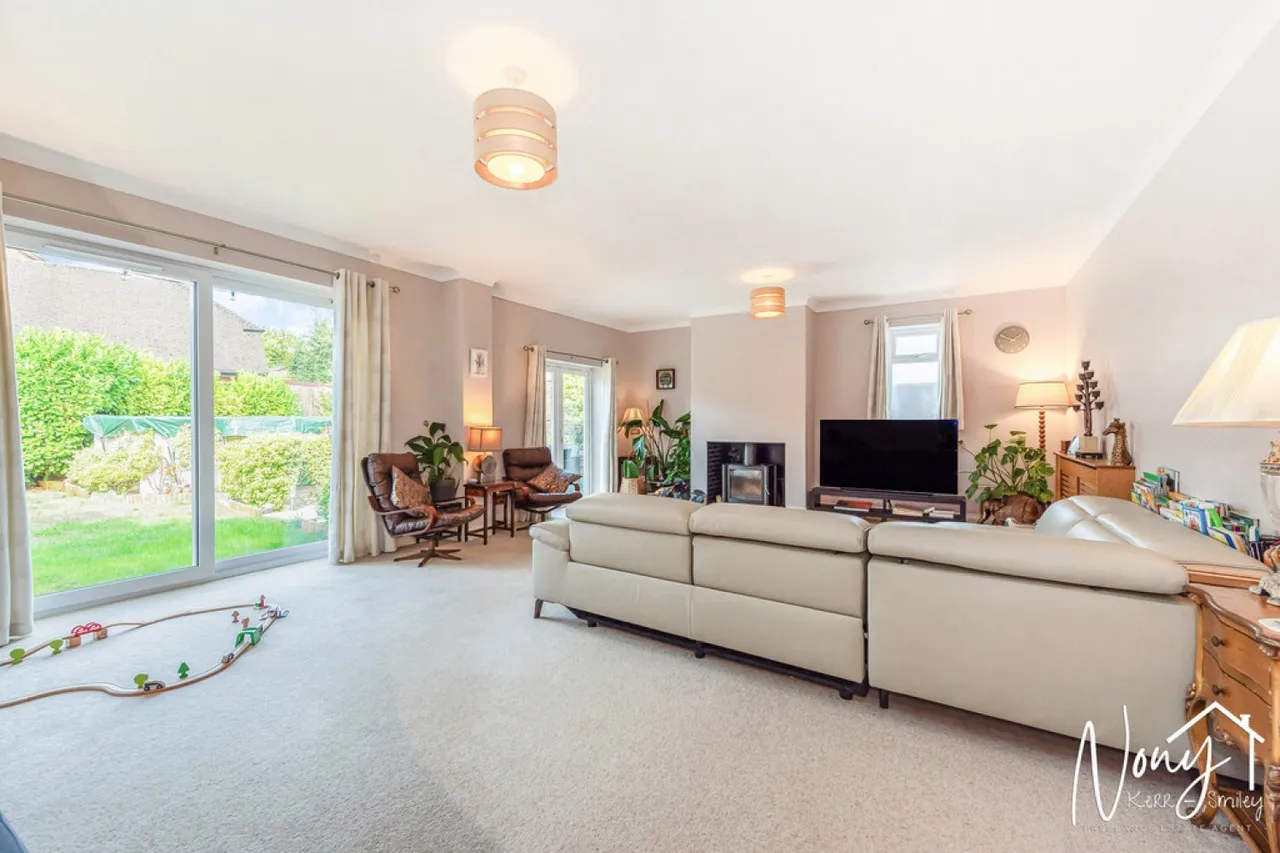 Mount Close, Bereweeke, SO22, photo 3