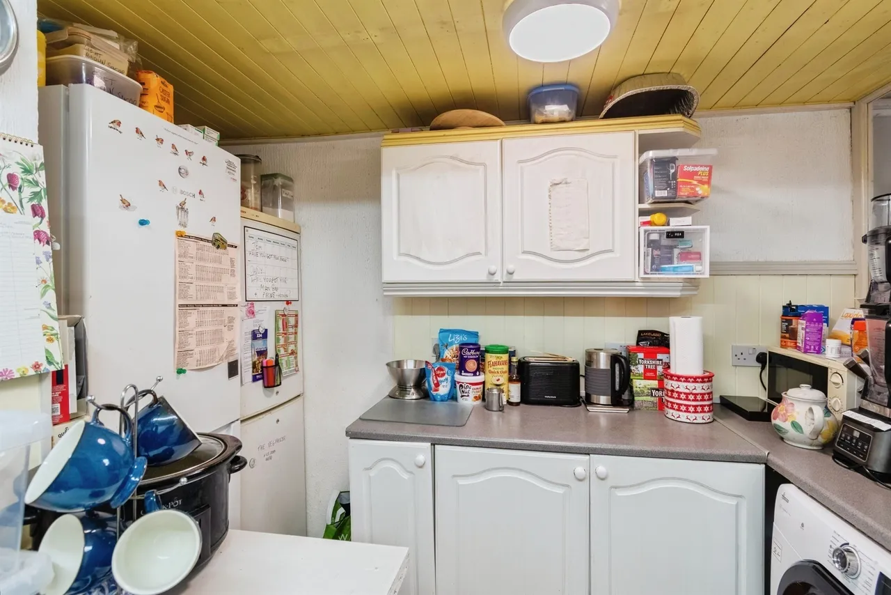 Surrey Place, TROWBRIDGE, photo 6