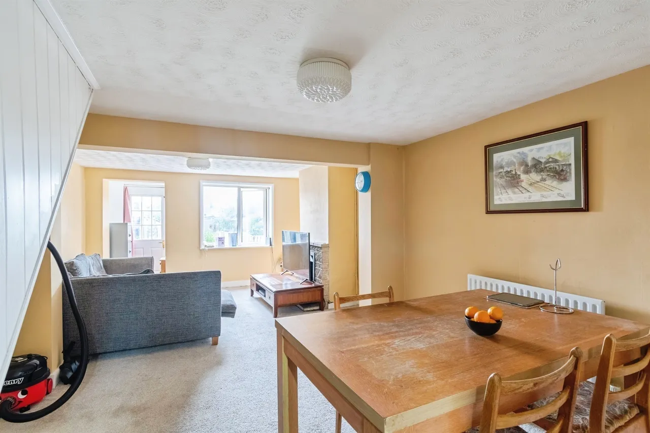Surrey Place, TROWBRIDGE, photo 5