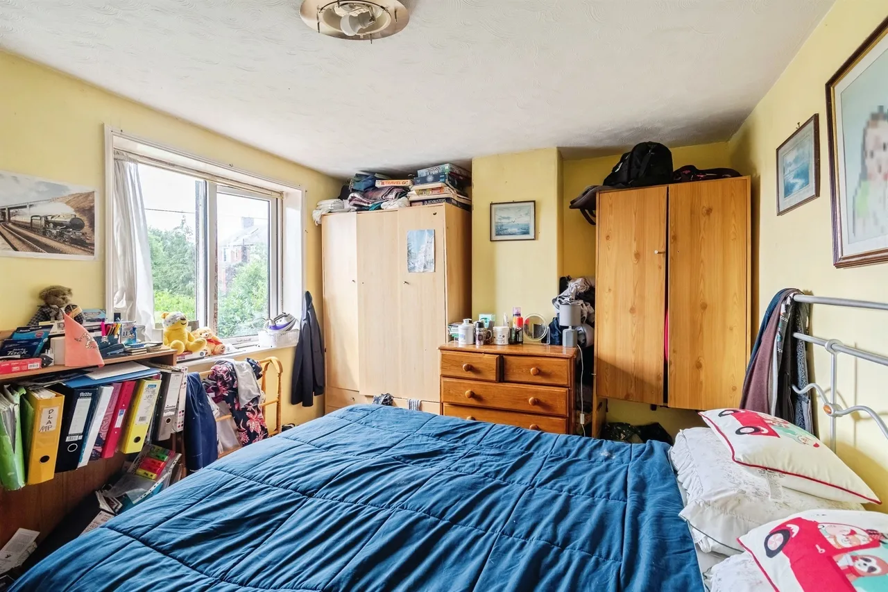 Surrey Place, TROWBRIDGE, photo 8