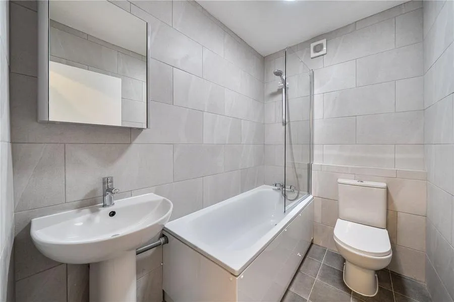 Leathwaite Road, London, SW11, photo 10