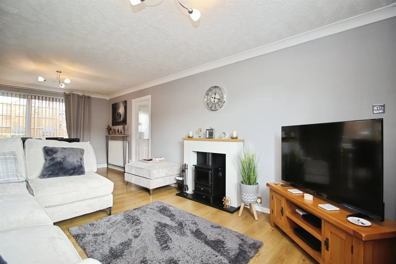 Stanks Drive, LEEDS, photo 4