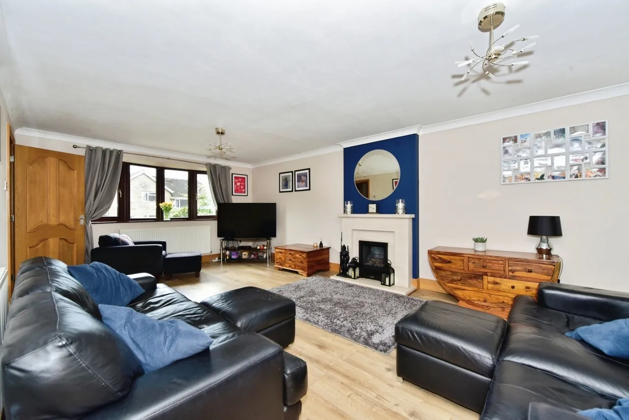 High Street, Killamarsh, Sheffield, Derbyshire, S21, photo 7