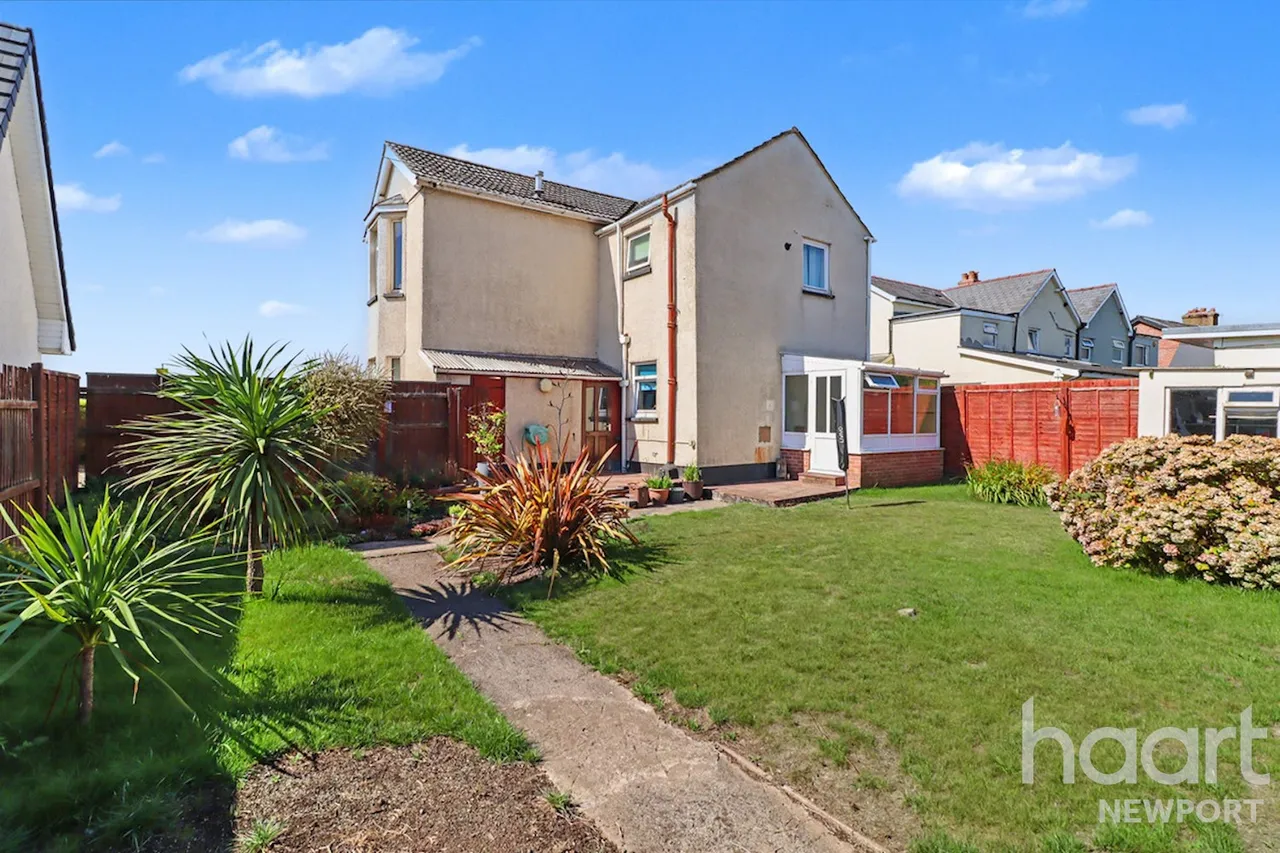 High Cross Road, Newport, NP10, photo 7
