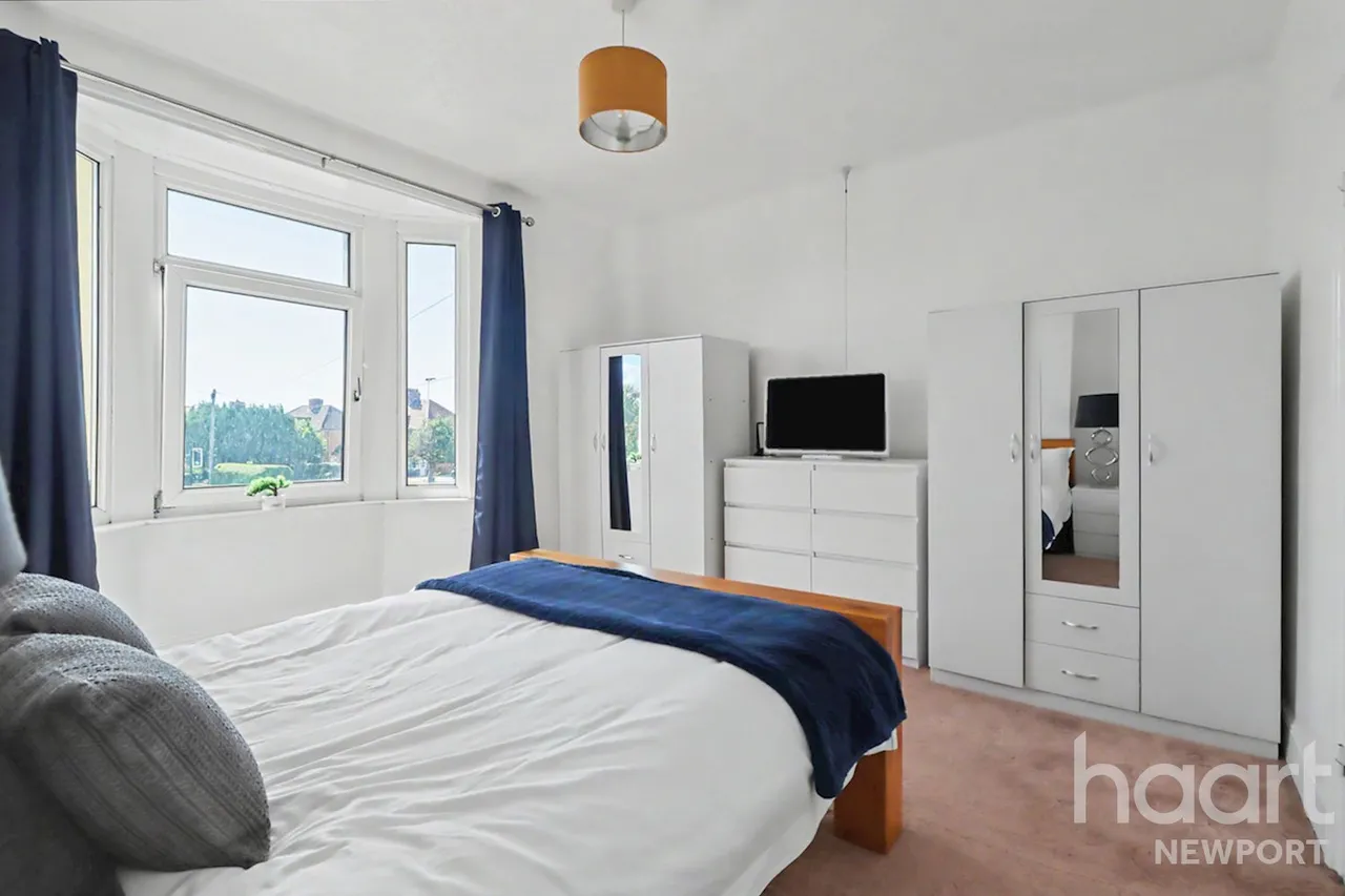 High Cross Road, Newport, NP10, photo 10
