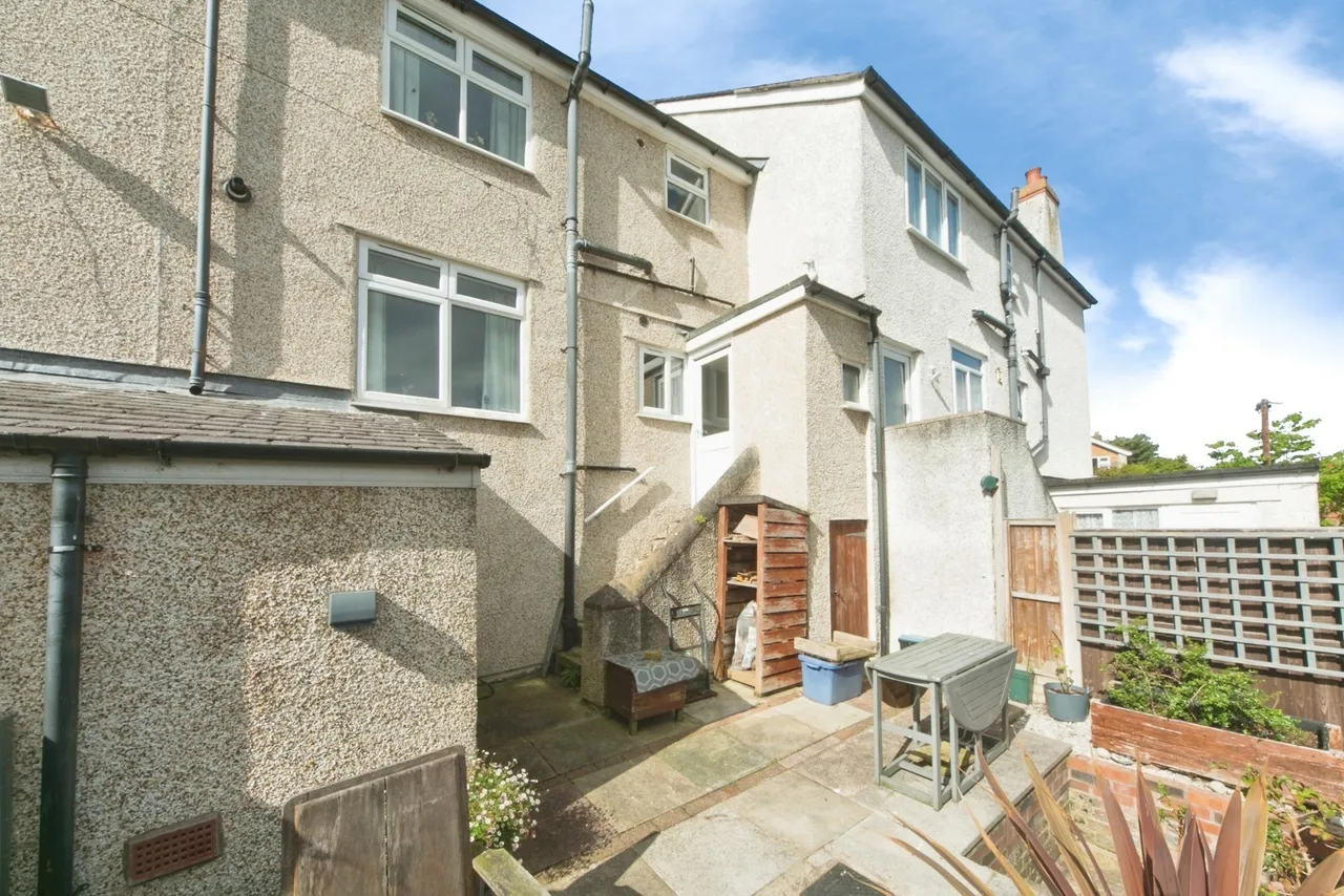 Grange Road, Colwyn Bay, LL29, photo 16