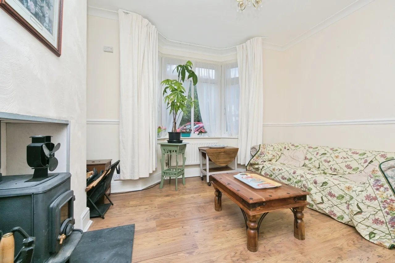 Grange Road, Colwyn Bay, LL29, photo 8