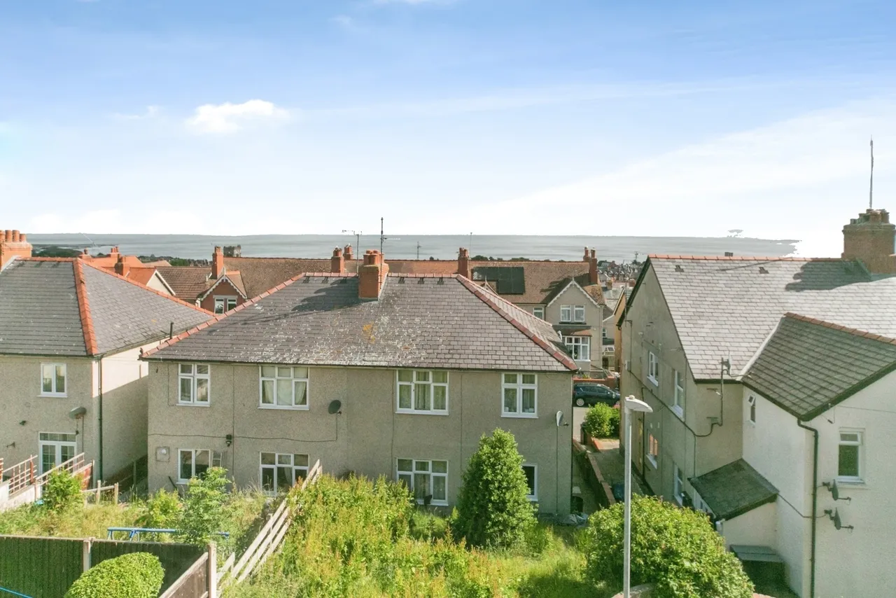 Grange Road, Colwyn Bay, LL29, photo 5