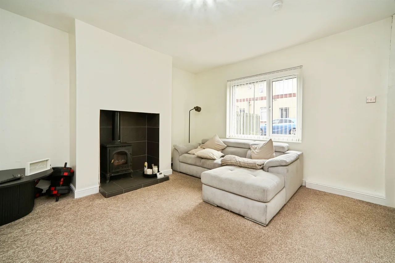 Calver Grove, Keighley, BD21, photo 4