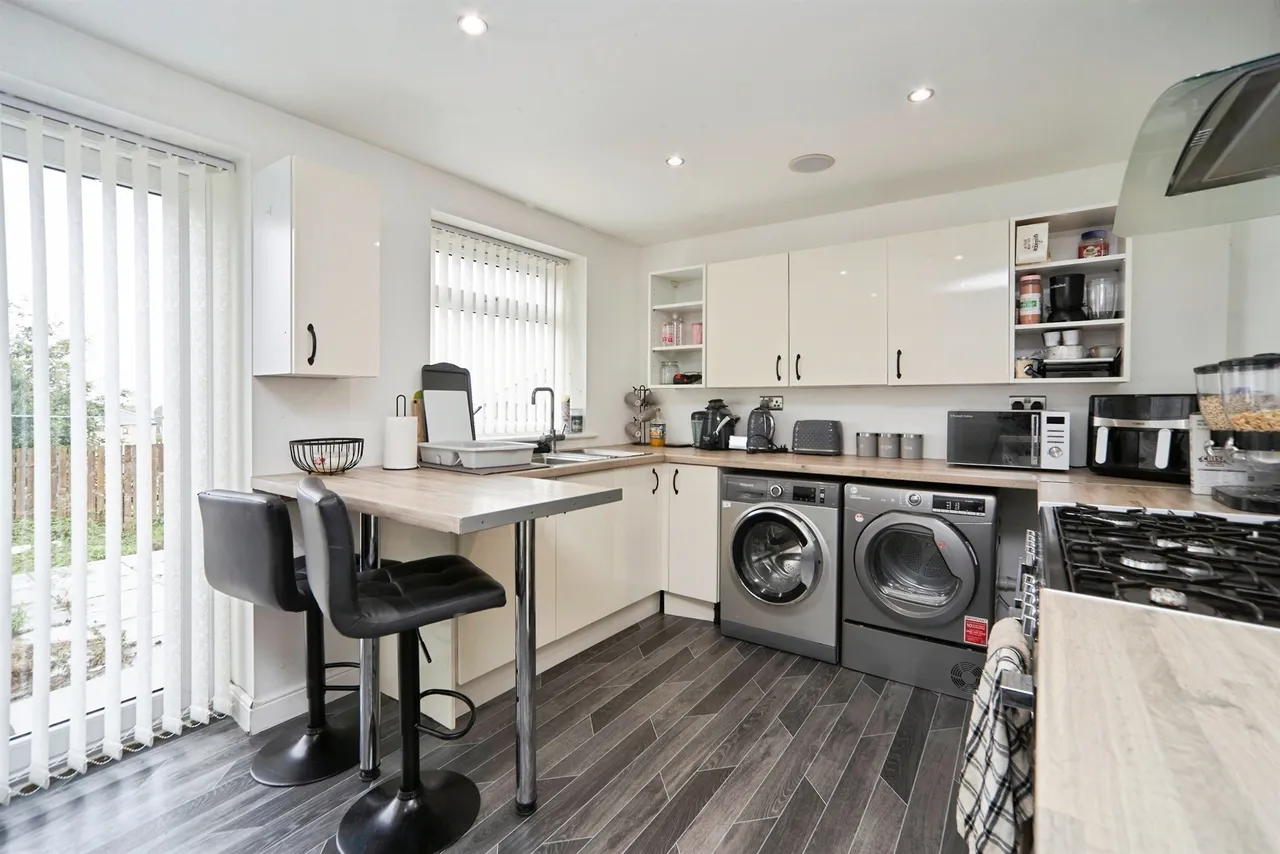 Calver Grove, Keighley, BD21, photo 6
