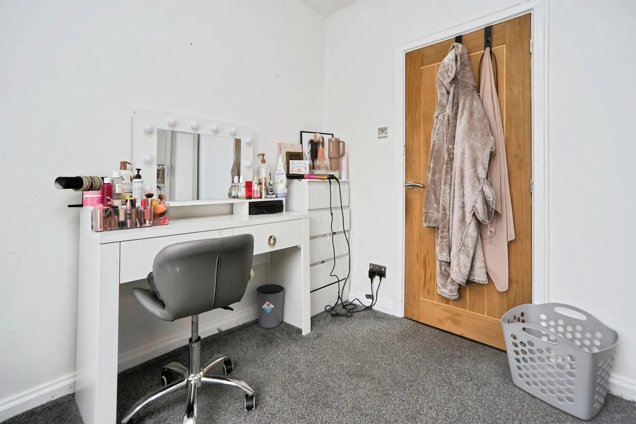 Calver Grove, Keighley, BD21, photo 12