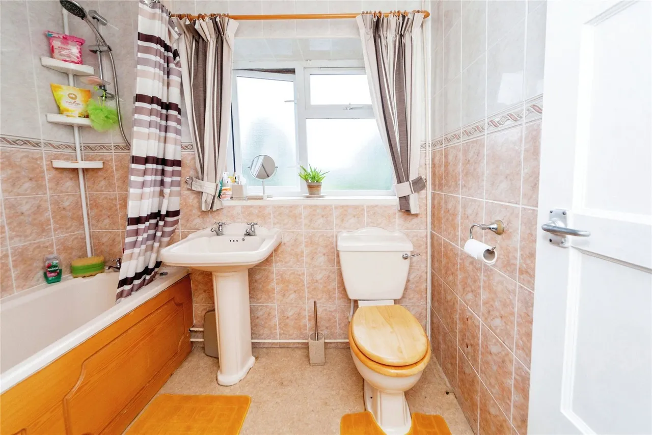 Oak Drive, St. Martins, SY11, photo 16