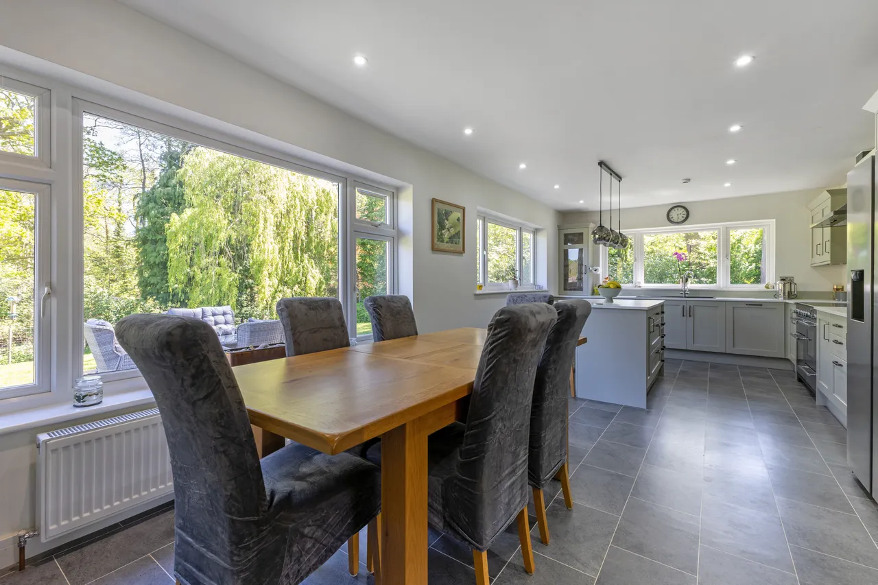 Cuttinglye Road, Crawley, RH10, photo 3