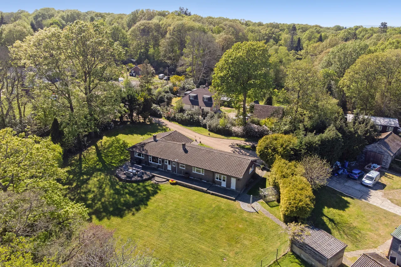 Cuttinglye Road, Crawley, RH10, photo 8