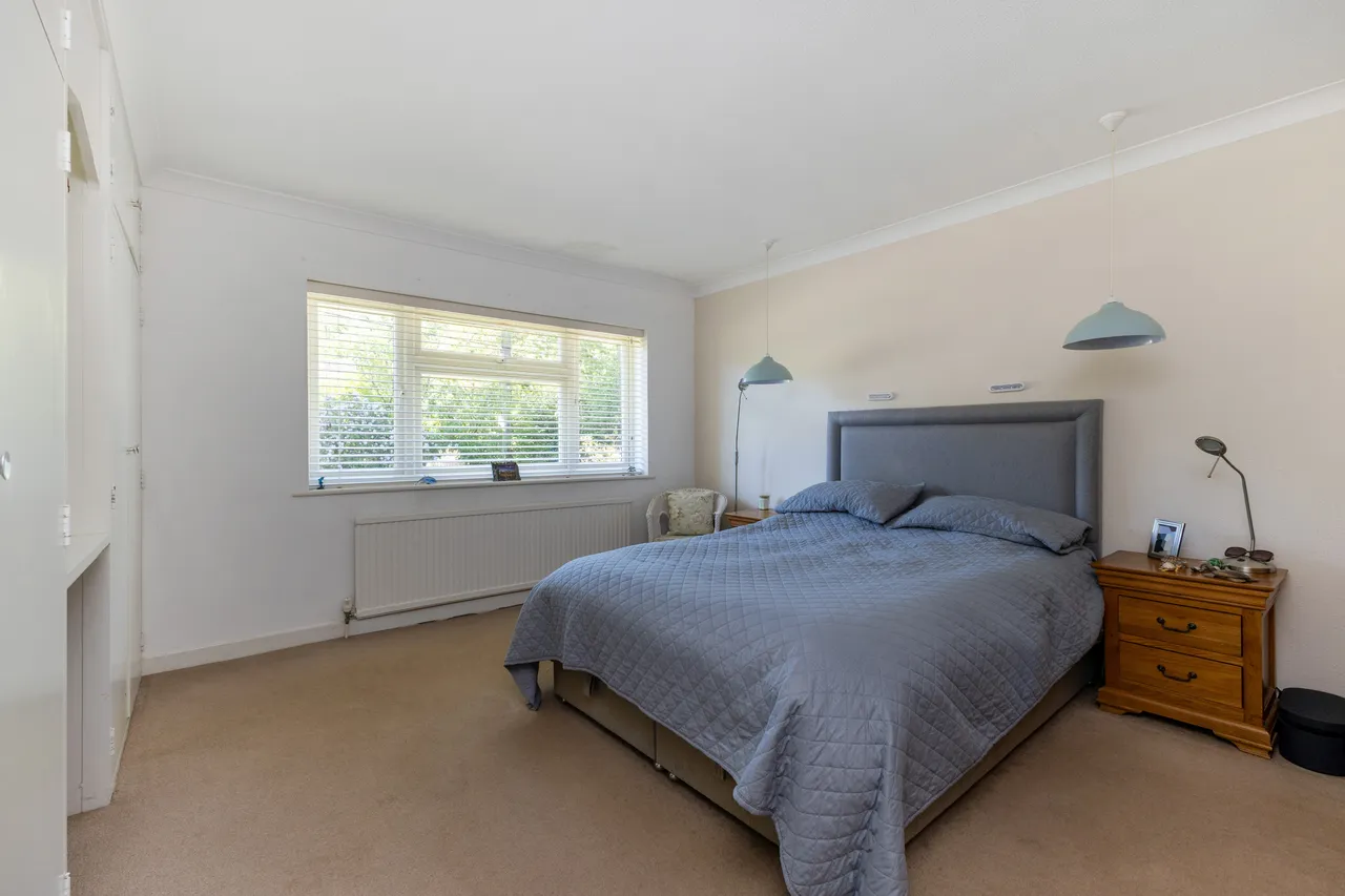 Cuttinglye Road, Crawley, RH10, photo 7