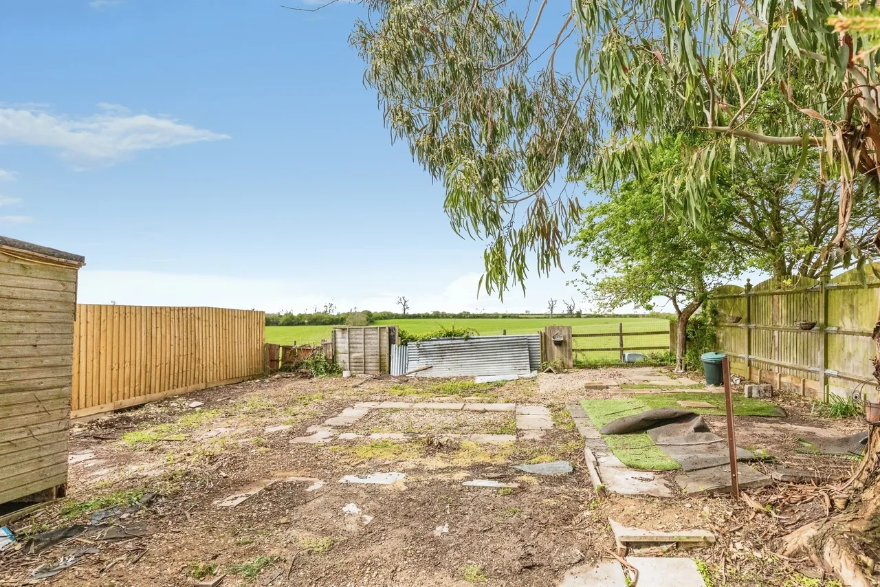 Addington Road, Wellingborough, NN9, photo 8