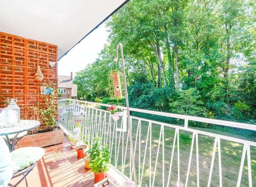 Thames Village, Chiswick, W4, photo 7