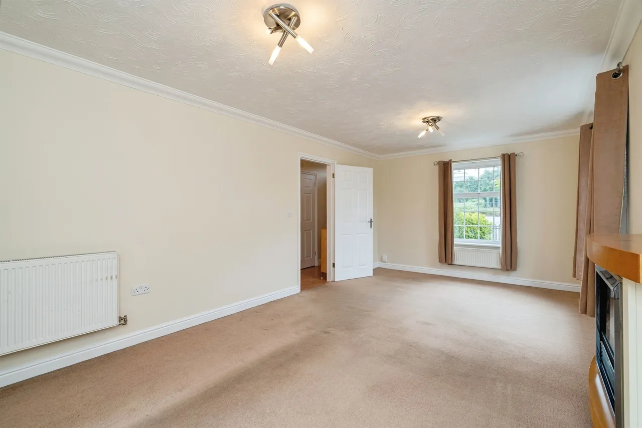 Ensign Way, DISS, photo 7