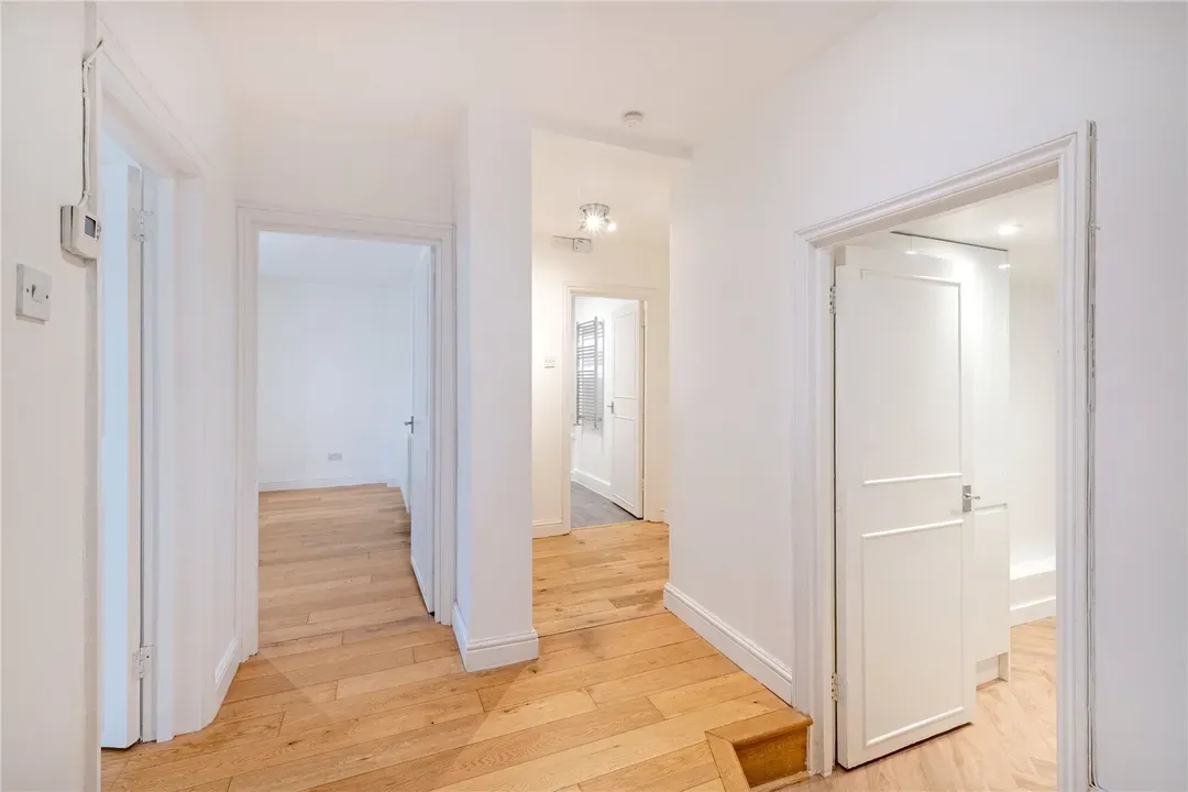 St. Cuthberts Road, Kilburn, London, NW2, photo 20