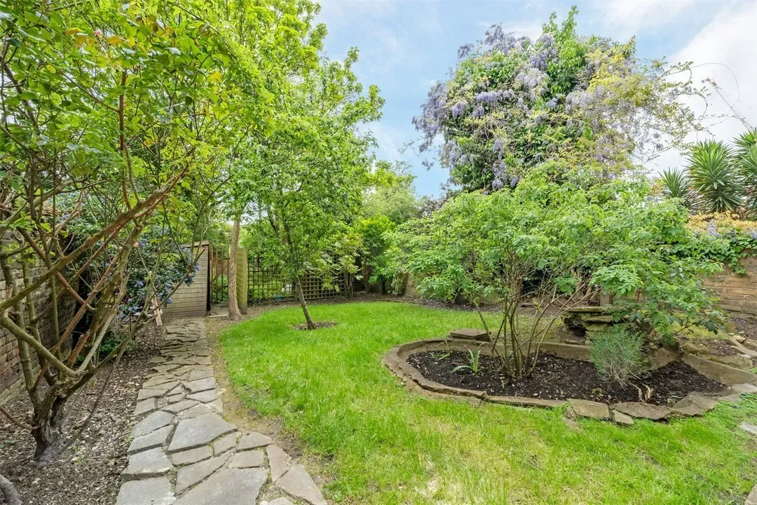St. Cuthberts Road, Kilburn, London, NW2, photo 9