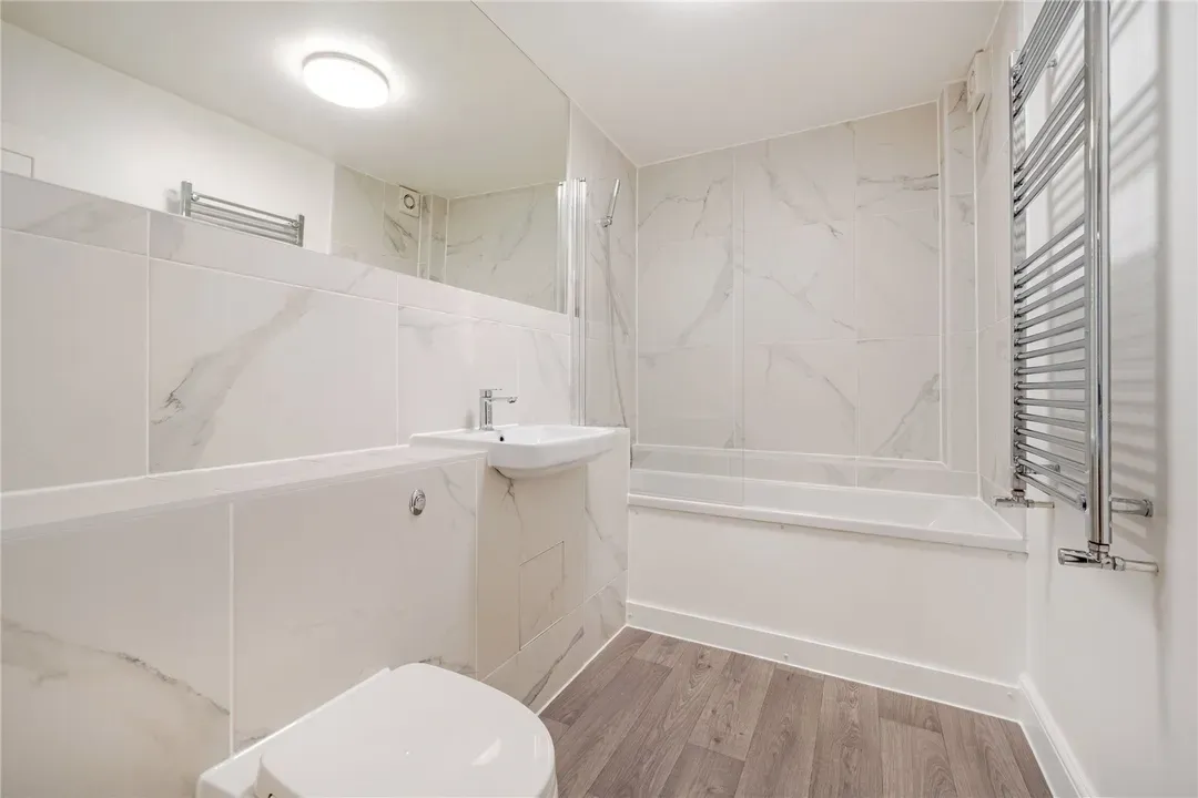 St. Cuthberts Road, Kilburn, London, NW2, photo 10