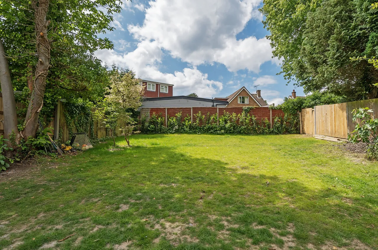 Copse Avenue, Farnham, Surrey, GU9 9ED, photo 15