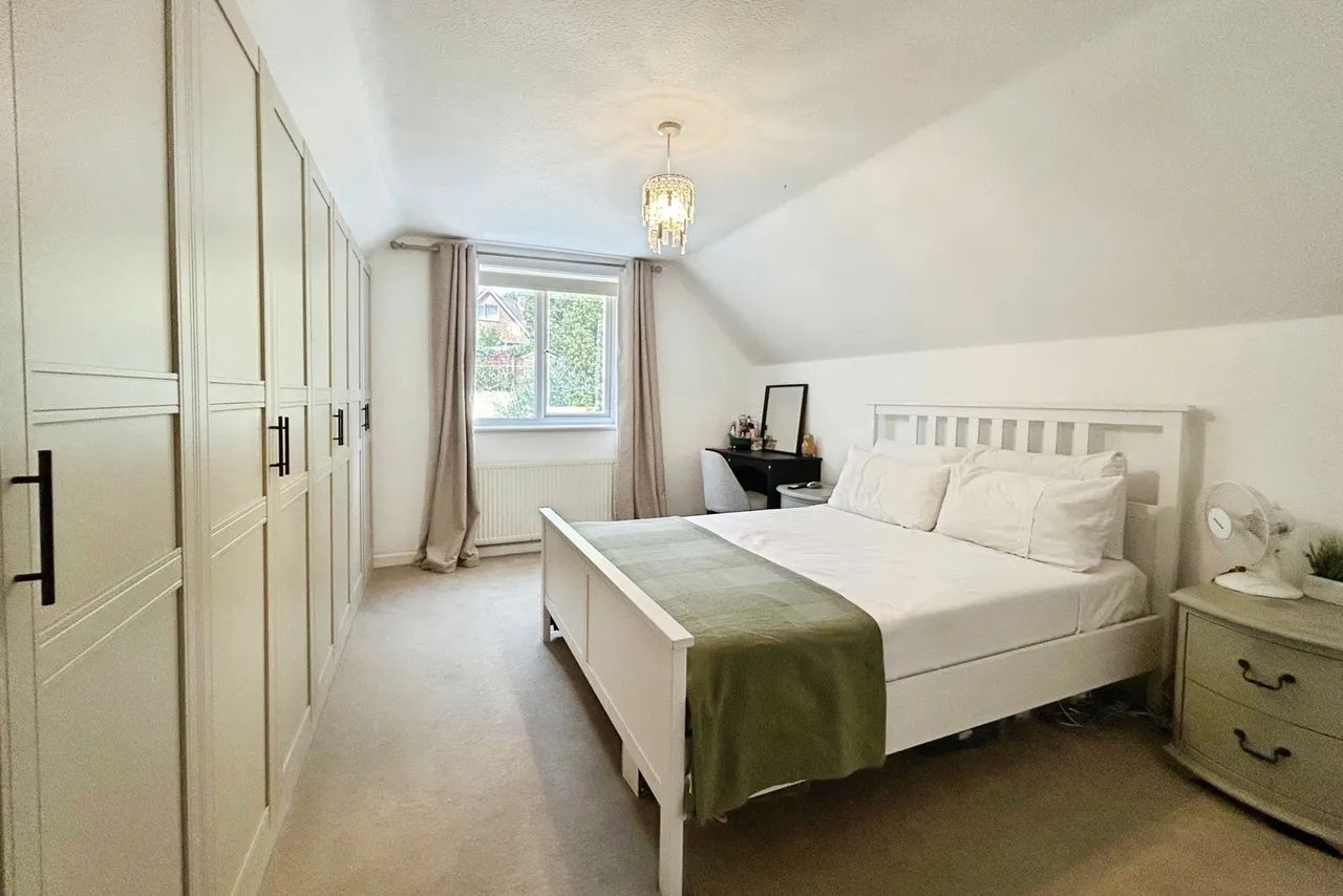 Copse Avenue, Farnham, Surrey, GU9 9ED, photo 5