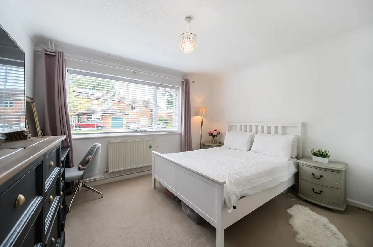 Copse Avenue, Farnham, Surrey, GU9 9ED, photo 17