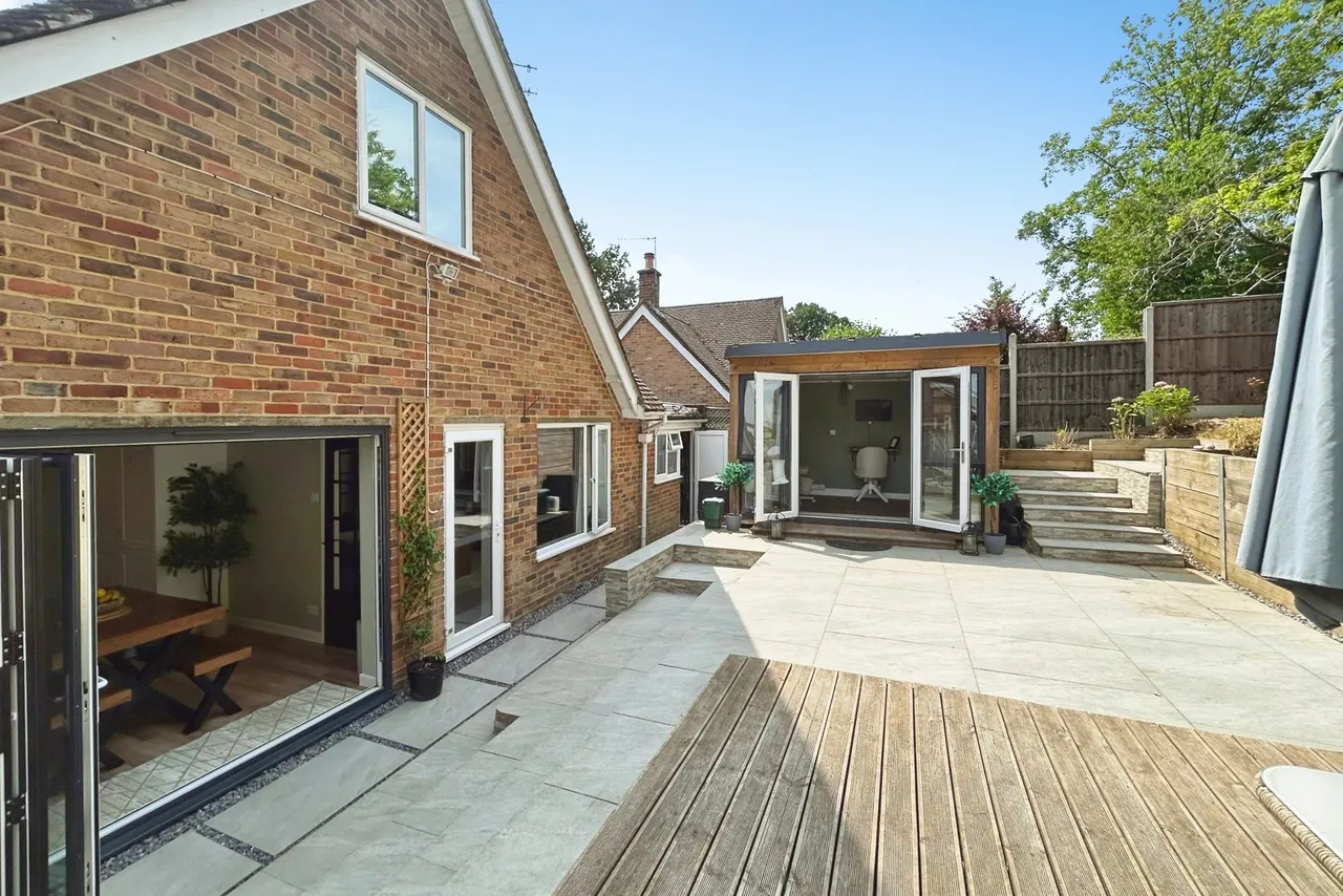 Copse Avenue, Farnham, Surrey, GU9 9ED, photo 8