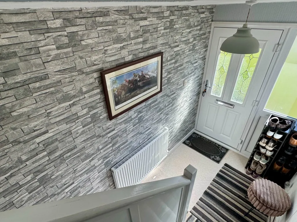 Wetherby ~ Poplar Avenue, LS22, photo 7