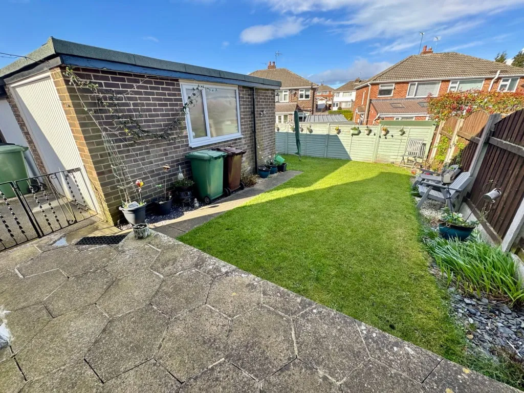 Wetherby ~ Poplar Avenue, LS22, photo 12