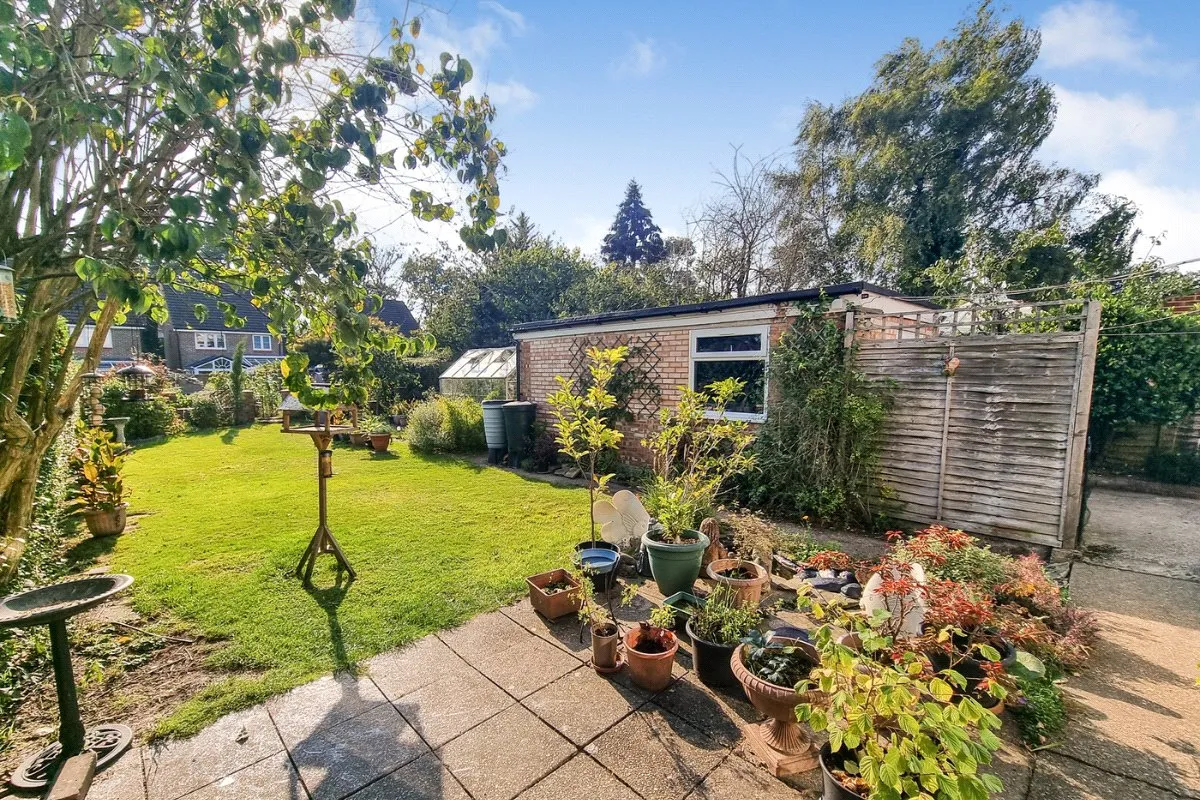 Coleford Bridge Road, Mytchett, Camberley, Surrey, GU16 6DH, photo 22