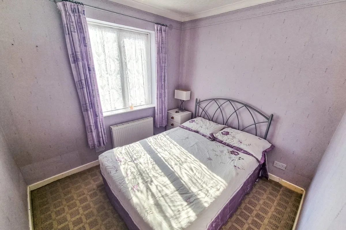 Coleford Bridge Road, Mytchett, Camberley, Surrey, GU16 6DH, photo 17