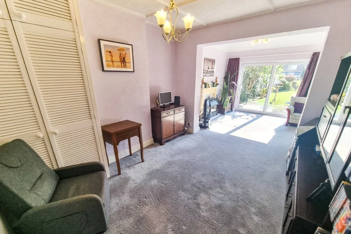 Coleford Bridge Road, Mytchett, Camberley, Surrey, GU16 6DH, photo 11