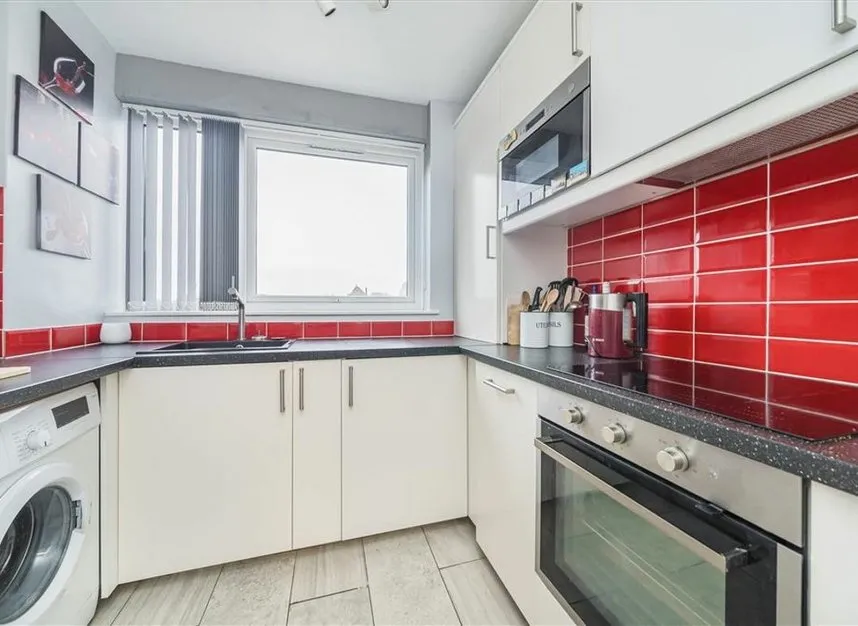 Church Grove, Hampton Wick, KT1, photo 4