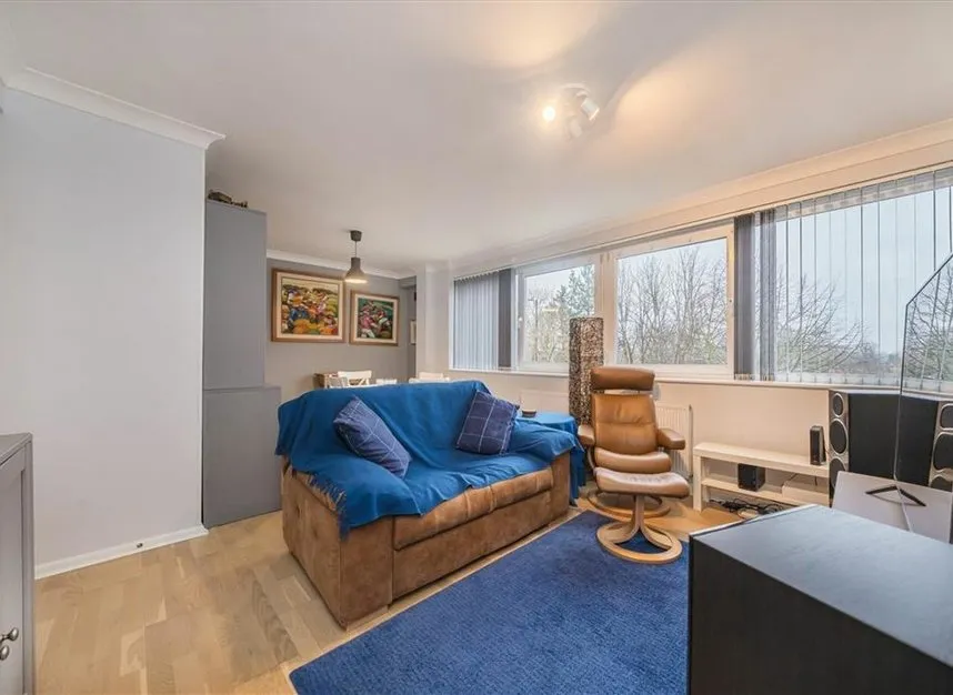 Church Grove, Hampton Wick, KT1, photo 2