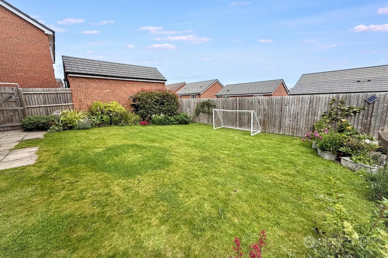 Cabinhill Road, Galley Common, CV10, photo 18