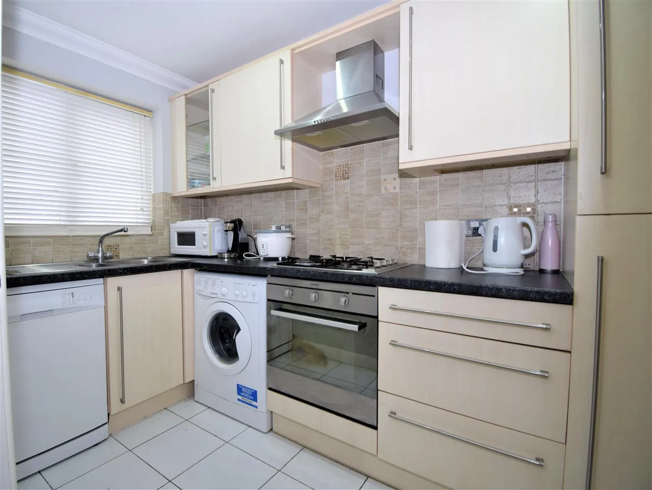 Longcourt Mews, Wanstead, London, photo 3