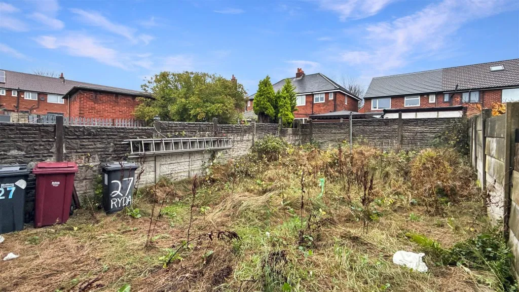 Rydal Grove, Farnworth, BL4, photo 12