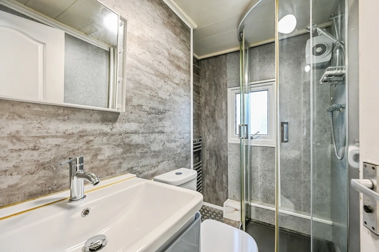 Lower Road, Liverpool, L26, photo 9