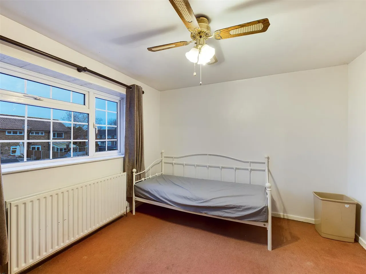 Cherry Lane, Langley Green, RH11, photo 6