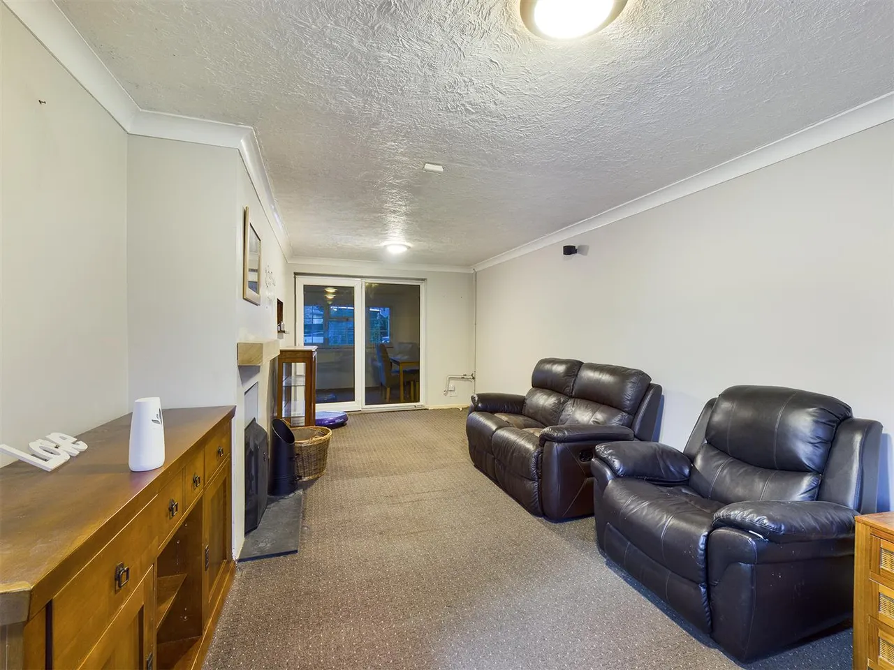 Cherry Lane, Langley Green, RH11, photo 3